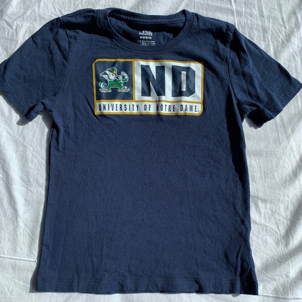 Youth Norte Dame T-Shirt. New, Washed But Never Worn. Size: M (7/8)